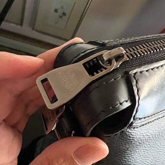 Louis Vuitton Eclipse Explorer Briefcase - Picture 3 of 13